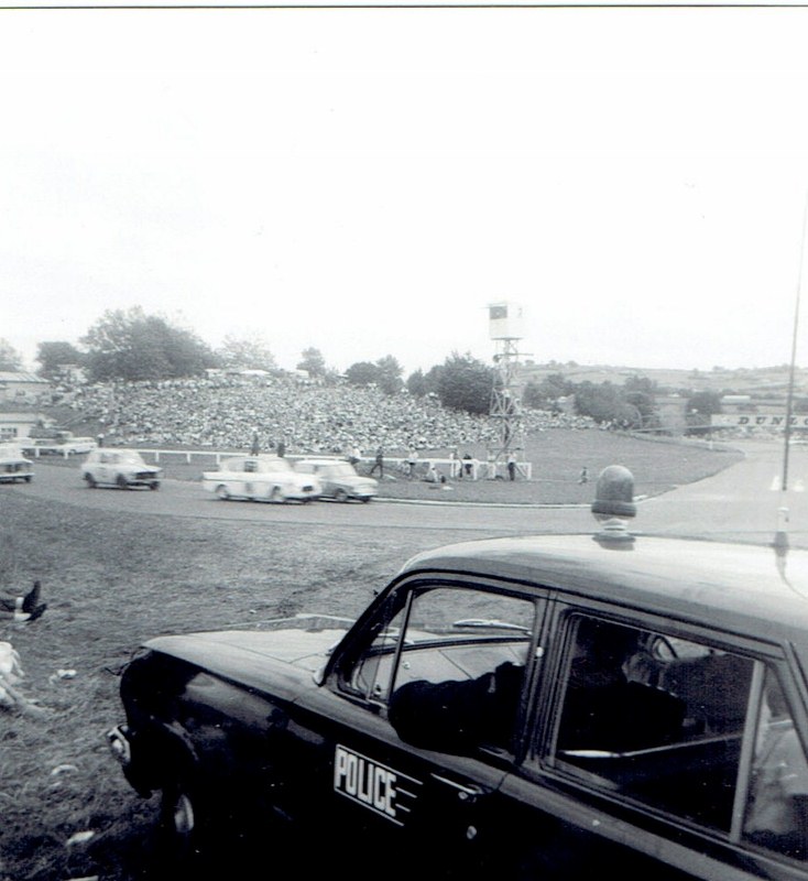 Name:  Pukekohe Jan 1967 #1 Mini Anglia A40 Police Elbow (734x800).jpg
Views: 608
Size:  120.9 KB