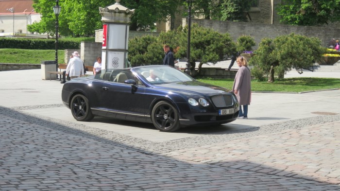 Name:  217_0609_28 Bentley.JPG
Views: 775
Size:  110.5 KB