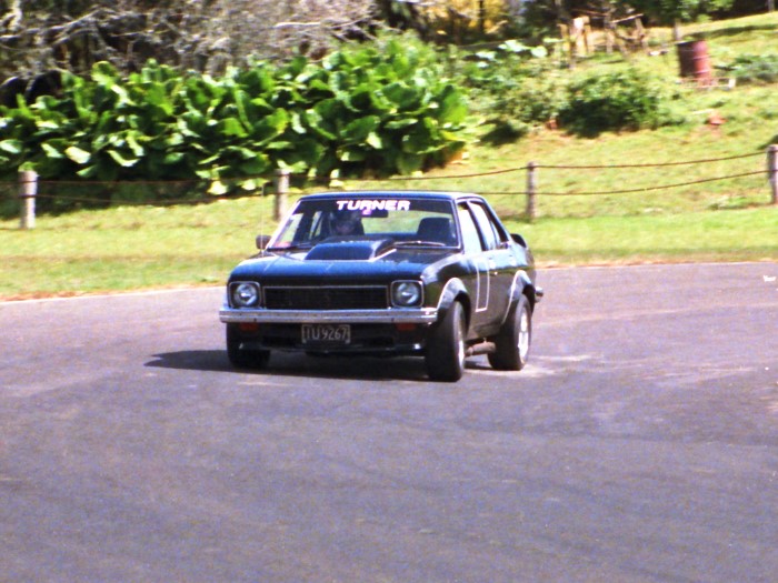 Name:  185_0331_103 Holden.jpg
Views: 447
Size:  119.2 KB