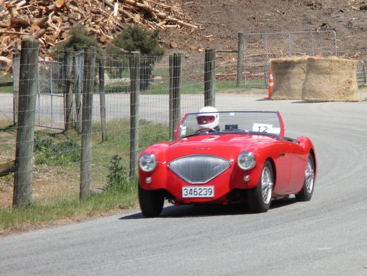 Name:  AH McLaren Healey 100 Lumsden HillClimb 2017 Rhys Nolan.jpg
Views: 944
Size:  158.7 KB