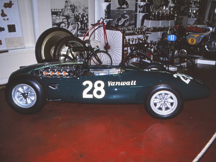 Name:  187_0629_438 Vanwall.JPG
Views: 679
Size:  95.9 KB
