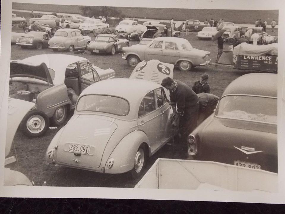 Name:  Pukekohe 1960 # Morris Minor Ron Brown George Johnson on wheels Ron under bonnet Alan Boyle .jpg
Views: 3434
Size:  85.5 KB