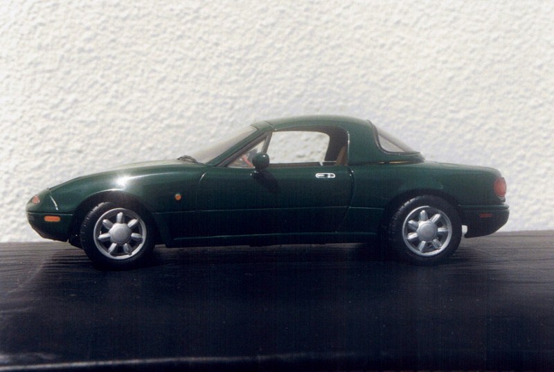 Name:  MX5 #219 1;18 1991 Kyosho V-Special l side Hardtop CCI04042020_0010 (800x537).jpg
Views: 459
Size:  98.8 KB