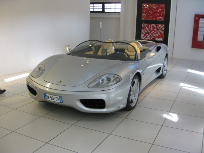 Name:  212_0509_048 Ferrari.JPG
Views: 1084
Size:  65.6 KB
