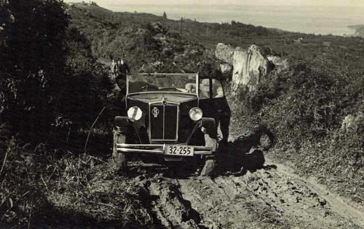 Name:  NSCC #7 Early years Mackies Rest  Morris Ed Dowding 1946  CCI26072016_0007 (740x466).jpg
Views: 739
Size:  165.2 KB