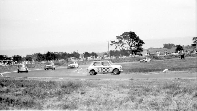 Name:  Reg Cook Spins at Cabbage Tree.jpg
Views: 1178
Size:  35.7 KB