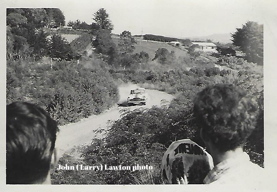 Name:  NSCC 1965 #11 Birdwood Road (Massey) hillclimb 14 Mar 1965 Rod Coppins J L Lawton.jpg
Views: 931
Size:  98.5 KB