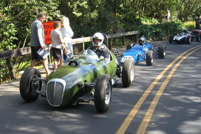 Name:  206_0507_12 Daimler Spl.JPG
Views: 711
Size:  124.3 KB