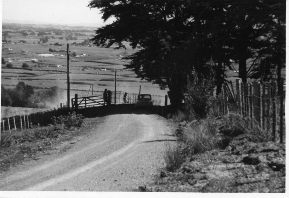 Name:  NSCC #196 Peter Levet Cosseys top gate, near finish March 1974 M Fistonic archives .jpg
Views: 1976
Size:  88.1 KB