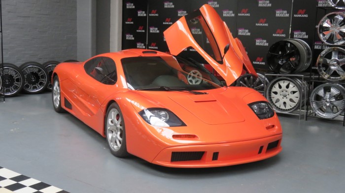 Name:  216_0920_12 Gumpert Apollo.JPG
Views: 754
Size:  86.8 KB
