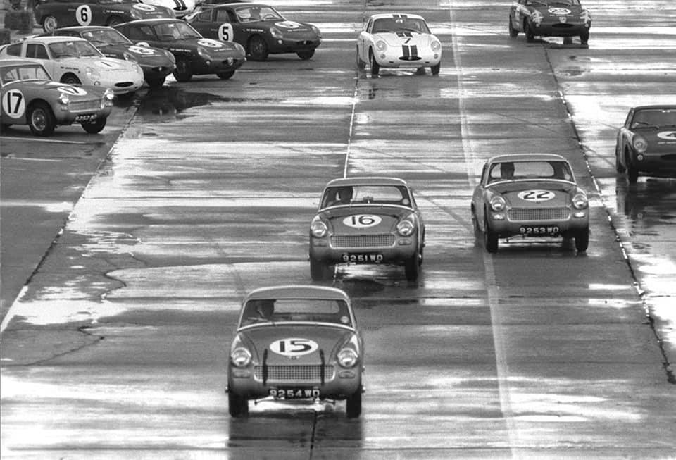 Name:  AH Sprite #66 Sebring 1962 Moss Ireland Rodriguez Le Mans away J Whitehouse Bird archives .jpg
Views: 876
Size:  85.3 KB