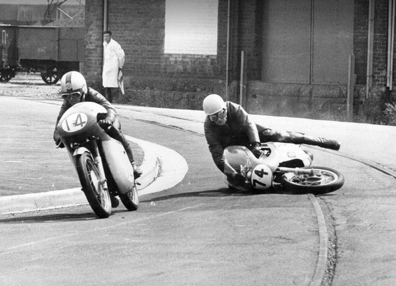 Name:  Dunedin Festival 1969 #313 Motorcycles on corner (800x577) Graeme Staples .jpg (2).jpg
Views: 1215
Size:  135.8 KB