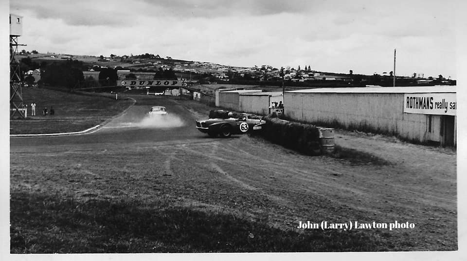 Name:  Pukekohe 1965 #67 Roger Smith in the bales Elbow ACC Dec 65 J L Lawton .jpg
Views: 1876
Size:  57.9 KB