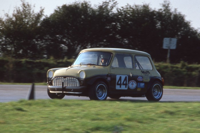 Name:  182_1017_671a Mini.jpg
Views: 821
Size:  74.0 KB