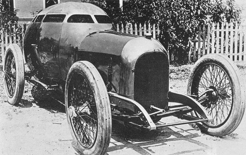 Name:  1917-miller-golden-submarine.jpg
Views: 1095
Size:  102.1 KB