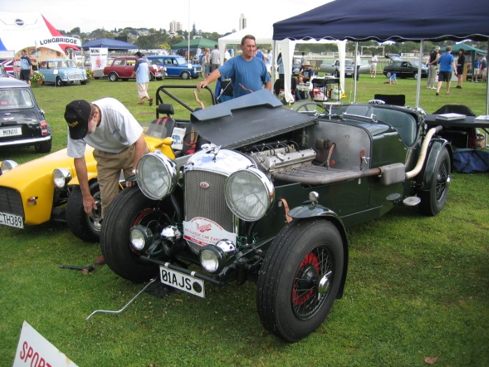 Name:  207_0211_08 Alfriston Jaguar.JPG
Views: 1336
Size:  139.7 KB