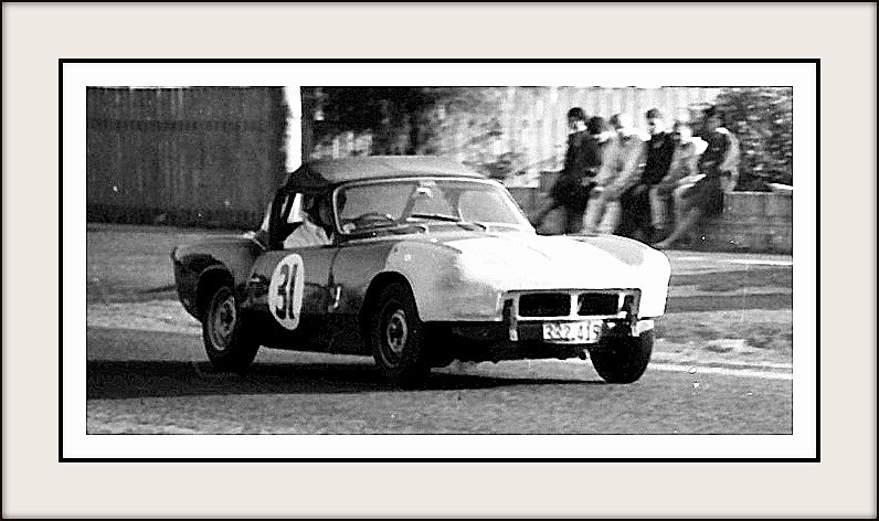Name:  Motor Racing Matamata #40 1964 31 Kerry Grant Spitfire Bob Homewood.jpg
Views: 530
Size:  88.8 KB