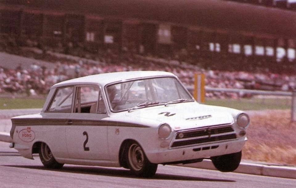 Name:  Sandown 1964.jpeg
Views: 1005
Size:  92.0 KB