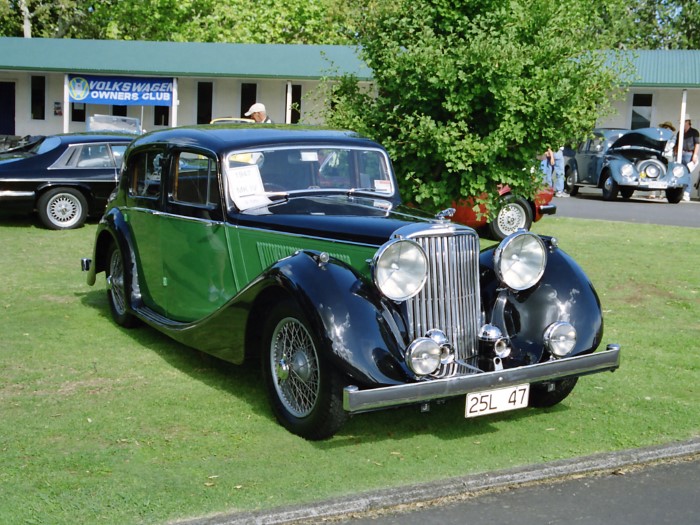 Name:  204_0215_17 Jaguar.jpg
Views: 1005
Size:  151.8 KB