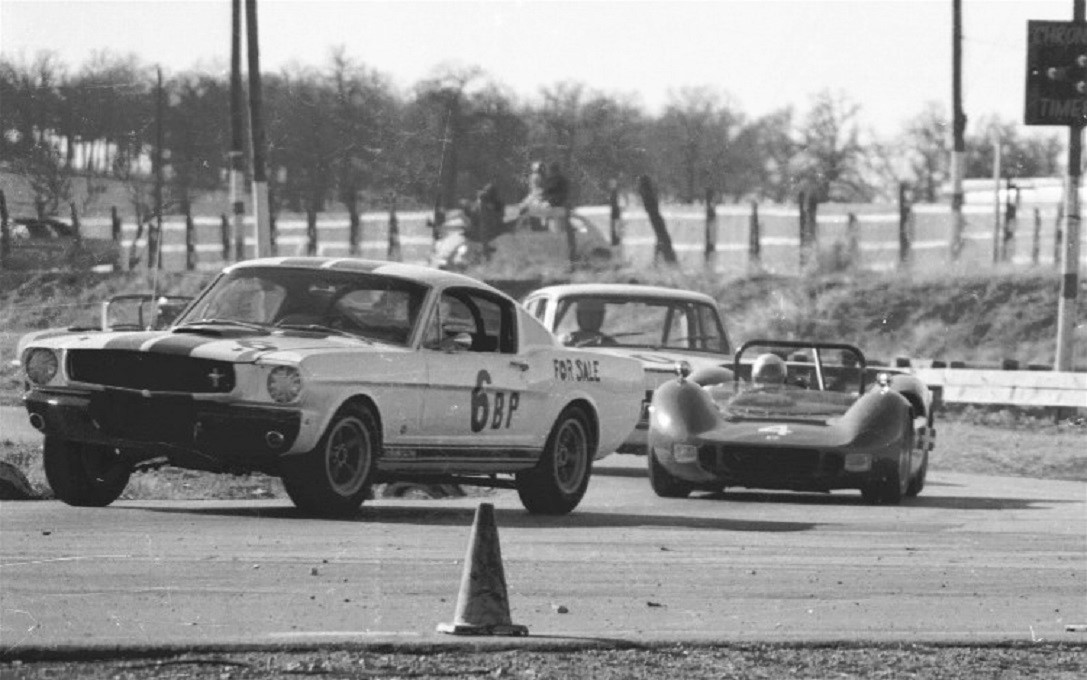 Name:  GT350 AND McLAREN GVR FEB 1967 (1).jpg
Views: 2192
Size:  178.7 KB