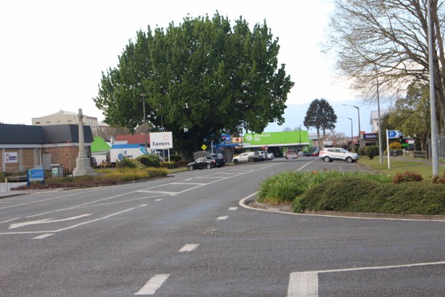Name:  Matamata 2020 #175 The Track Tainui St North to Broadway 2020_09_26_1855 (640x427) (2).jpg
Views: 2361
Size:  105.3 KB