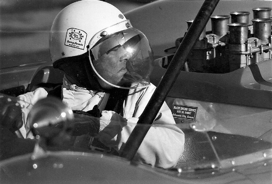 Name:  BOBBY AYLWARD McLAREN Mk I GVR 1967.jpg
Views: 1497
Size:  174.1 KB