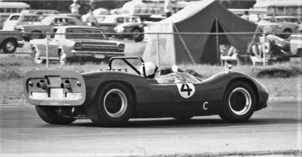 Name:  McLAREN Mk I BOB AYLWARD p1 GVR JUNE 1967.jpg
Views: 6331
Size:  131.4 KB