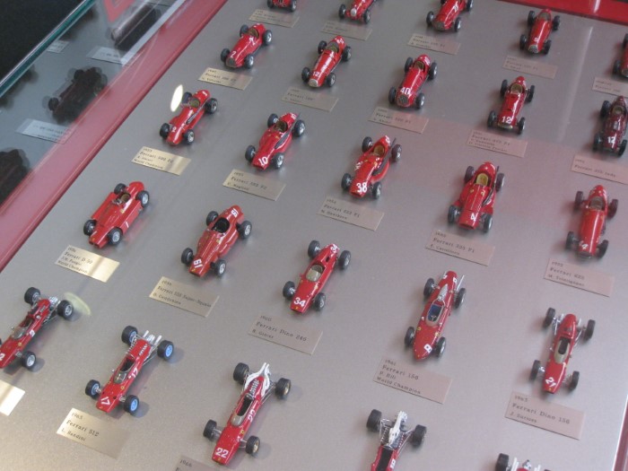 Name:  212_0509_061 Ferrari.JPG
Views: 1958
Size:  85.9 KB