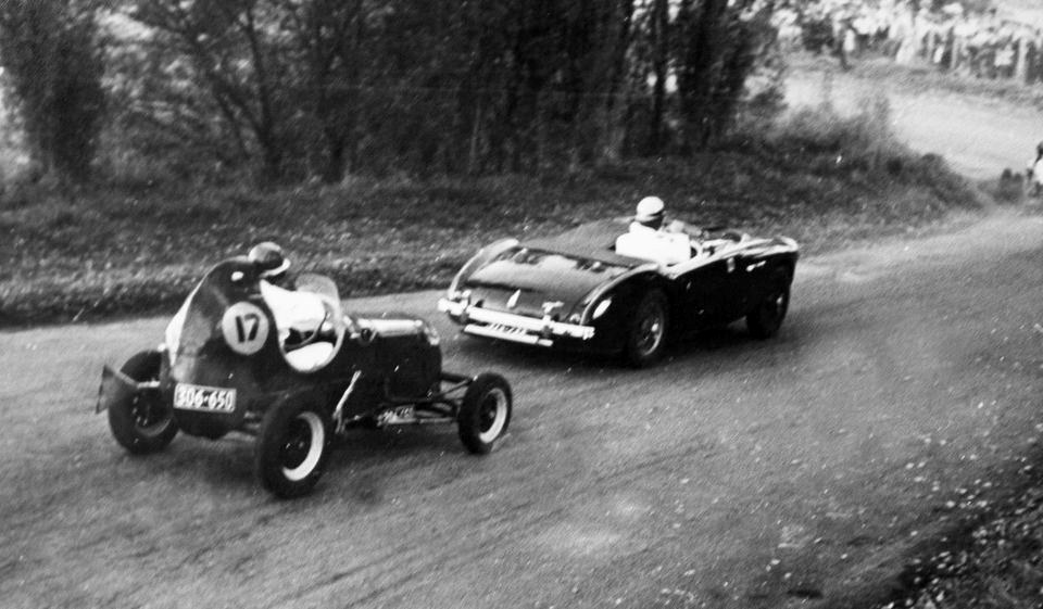 Name:  AH 100 #117 B Lake Bryndwr circuit Pop Fisher Kaikoura Ford 10 Spl maybe Arthur Kennard Austin H.jpg
Views: 1078
Size:  140.3 KB