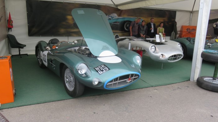 Name:  216_0909_850 Aston Martin r.JPG
Views: 1104
Size:  80.5 KB