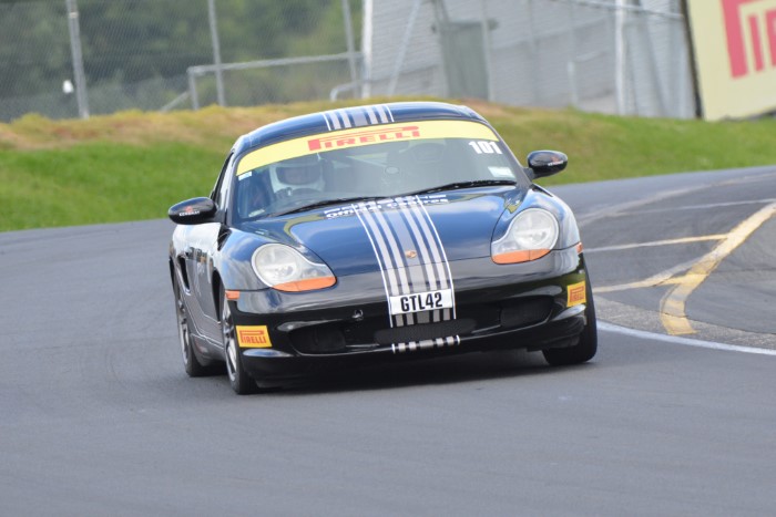 Name:  220_1213_172 Porsche.JPG
Views: 650
Size:  108.0 KB