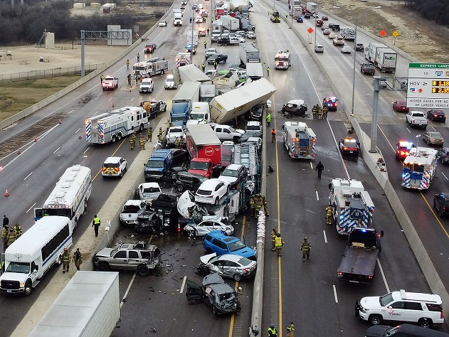Name:  Texas highway crash.jpg
Views: 685
Size:  181.5 KB