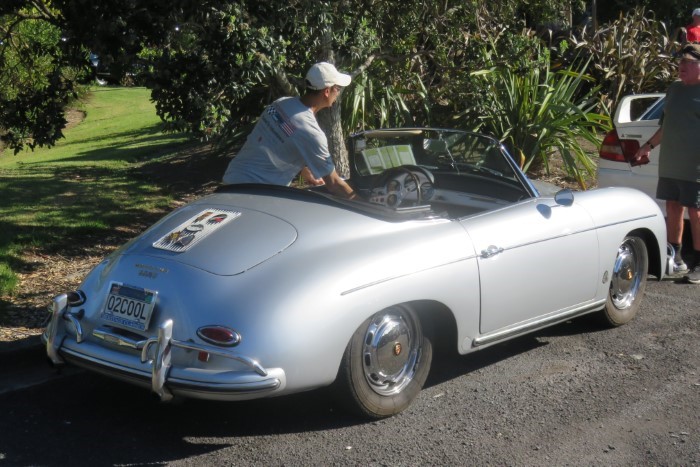 Name:  221_0131_44 Porsche.JPG
Views: 609
Size:  124.1 KB