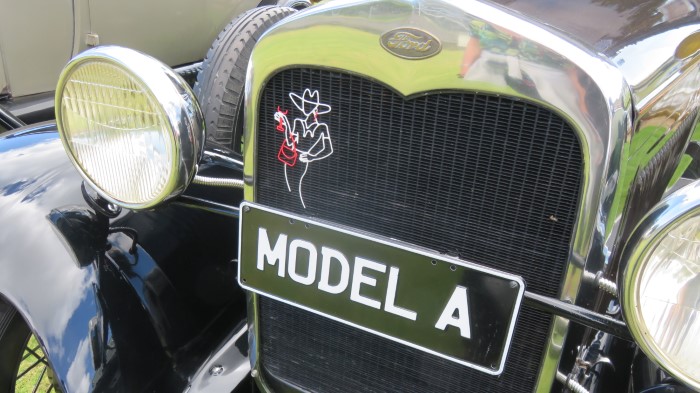 Name:  221_0214_044 Ford.JPG
Views: 838
Size:  103.3 KB