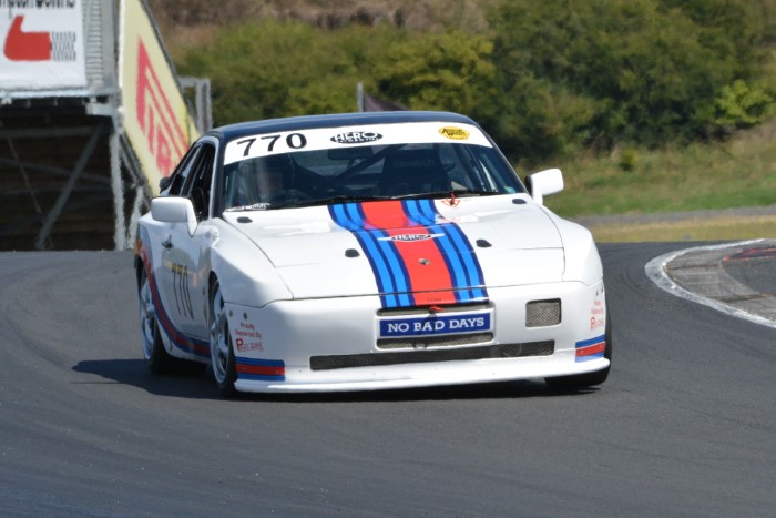 Name:  221_0321_674 Porsche.JPG
Views: 1003
Size:  117.9 KB