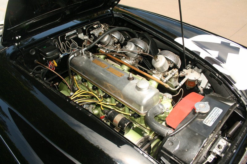 Name:  AH 100 SIX #62 BN4 under bonnet raced in Australia 50's 60's Tri-carb Patrick Quinn archives (80.jpg
Views: 1216
Size:  141.0 KB