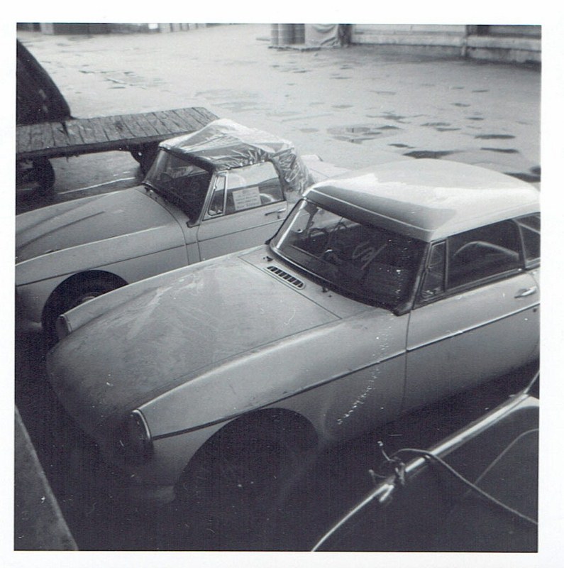 Name:  Cars by Roger Dowding #8 New MG's Princes Wharf 1965 CCI04022016 (795x800).jpg
Views: 2262
Size:  147.9 KB