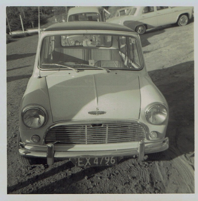Name:  Cars by Roger Dowding #22 Austin-Copper S Muriwai 1965 CCI05022016_0005 (786x800).jpg
Views: 2073
Size:  143.4 KB