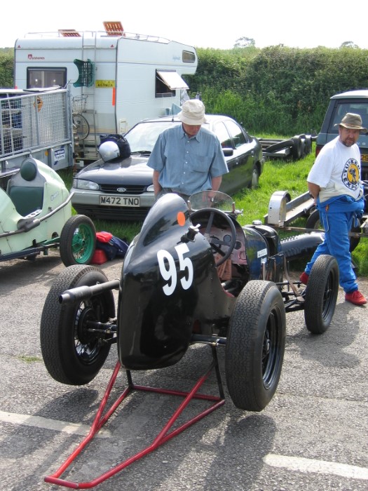 Name:  204_0606_17 Austin.JPG
Views: 951
Size:  136.9 KB