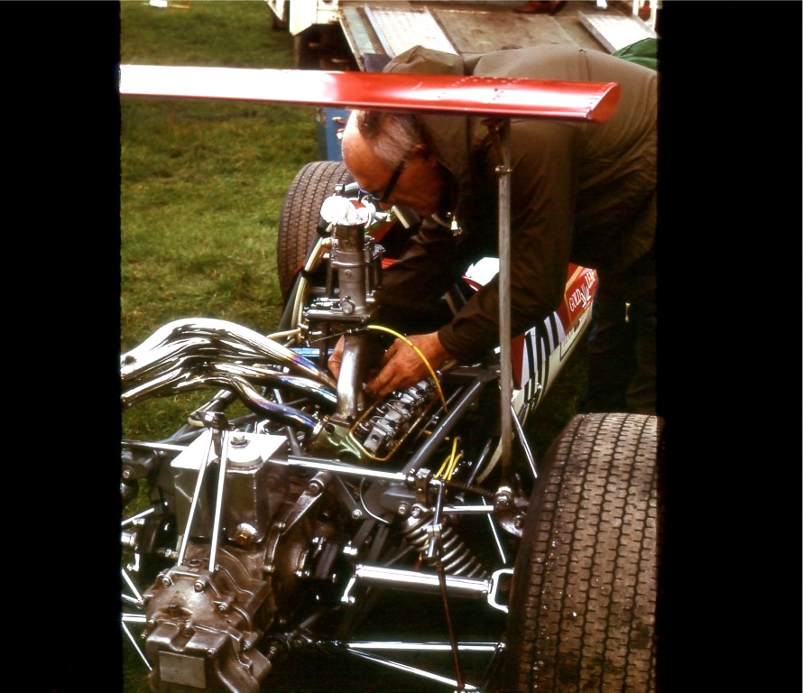 Name:  Gold Leaf sponsored Formula Ford - Oulton Park (Medium).JPG
Views: 1641
Size:  163.5 KB