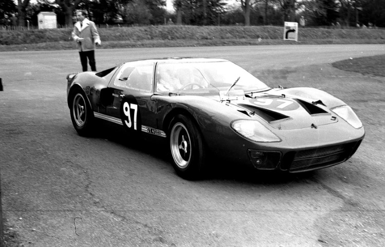 Name:  Bob Vincents GT40 (Small).JPG
Views: 3172
Size:  115.9 KB