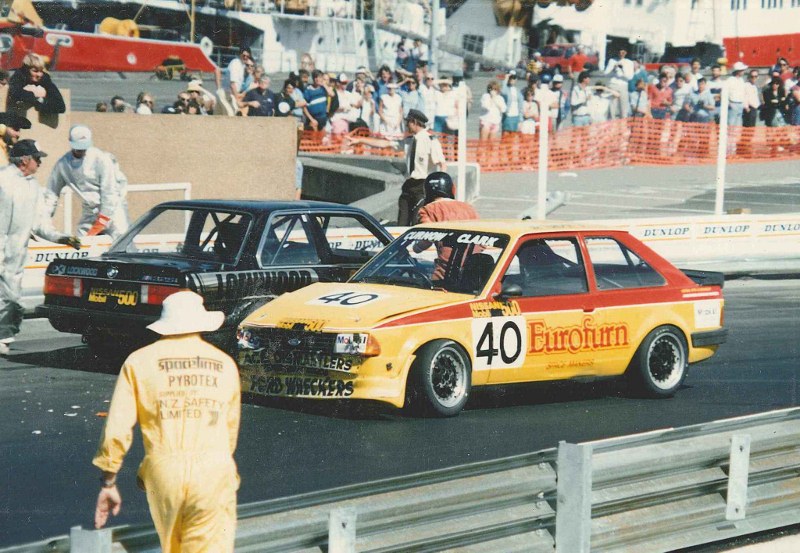 Name:  Nissan Mobil #012 Ford BMW crash Ian Tilley (800x553) (2).jpg
Views: 712
Size:  168.0 KB