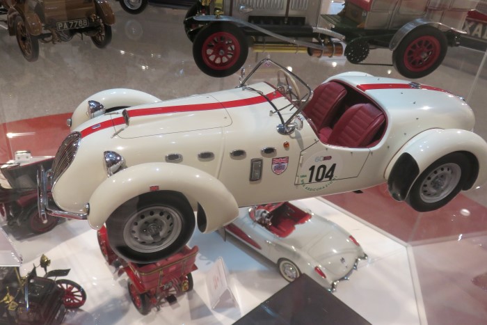 Name:  221_0920_006 Healey.JPG
Views: 702
Size:  93.9 KB