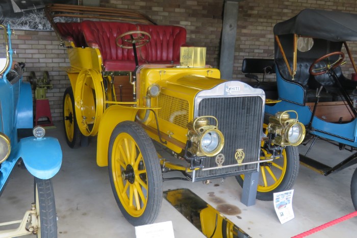 Name:  221_0915_052 White Steamer.JPG
Views: 640
Size:  108.2 KB