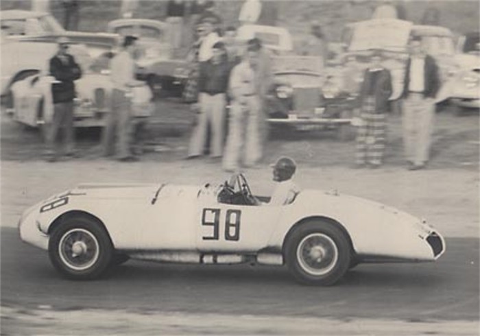 Name:  Nash Healey #010 Packard engine car Andy Rosenberger 1955 on webiste Ray Bell .jpg
Views: 516
Size:  58.9 KB
