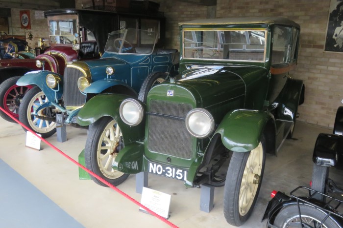 Name:  221_0915_036 Buick.JPG
Views: 547
Size:  102.2 KB