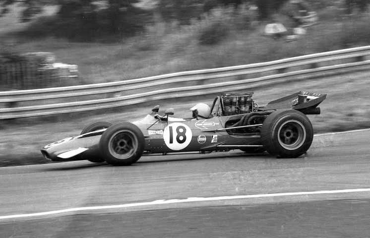 Name:  Trevor Taylor 69 Gold Cup (Small).JPG
Views: 834
Size:  106.6 KB