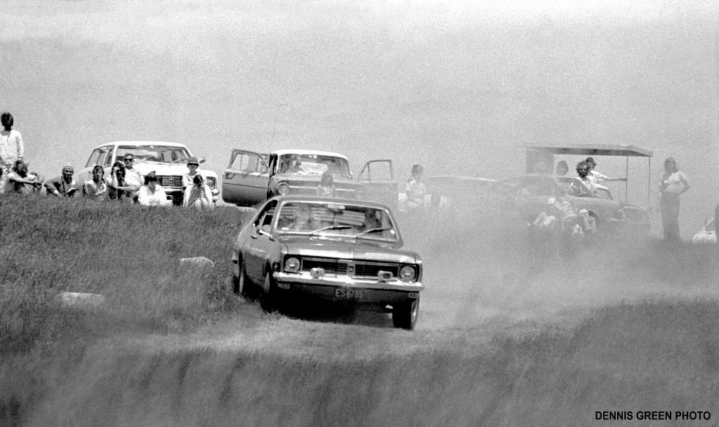 Name:  NSCC 1974 #078 Monaro Mark Parsons Q NSCC Autocross late 74 Woodhill sml Dennis Green (1024x608).jpg
Views: 397
Size:  187.1 KB