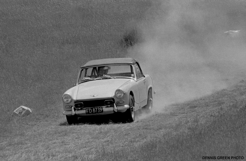 Name:  NSCC 1974 #086 NSCC Autocross 1974 AH Sprite FD78739 Roger Dowding Woodhill sml Dennis Green (80.jpg
Views: 430
Size:  116.8 KB