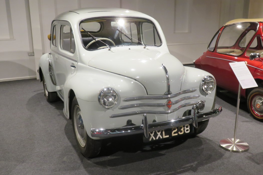 Name:  221_0920_109 Renault.JPG
Views: 809
Size:  149.6 KB